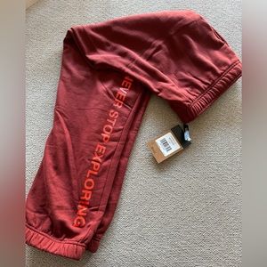 The North Face Never Stop Exploring Jogger - Brick Red Size L